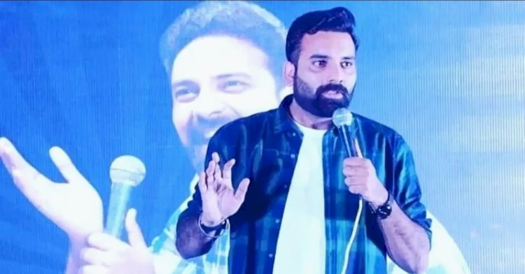 Meerut City 's Iconic Stand Up Comedian At The Age Of 28 - Know His Struggle Story Behind The Curtain