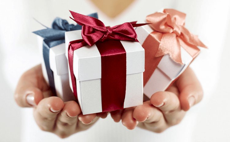 Amazon Offer Of The Day: Raksha Bandhan Gifts for Your Brother and Sister You Love More Than You Express